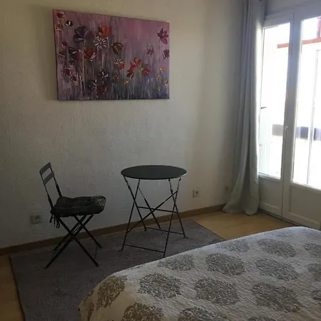 アパート Grands Buffets